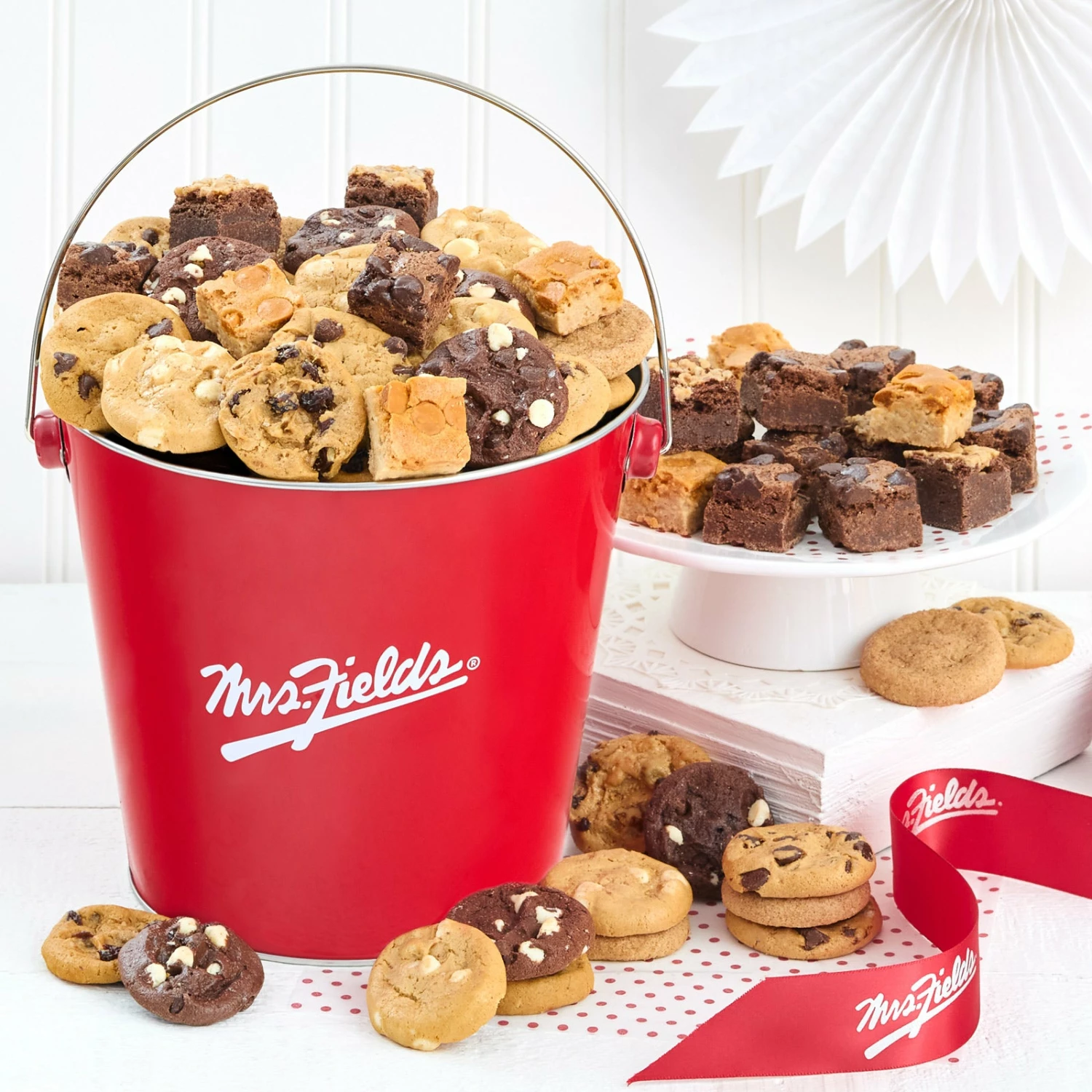 Signature Heritage Pail 3 Signature Heritage Pail