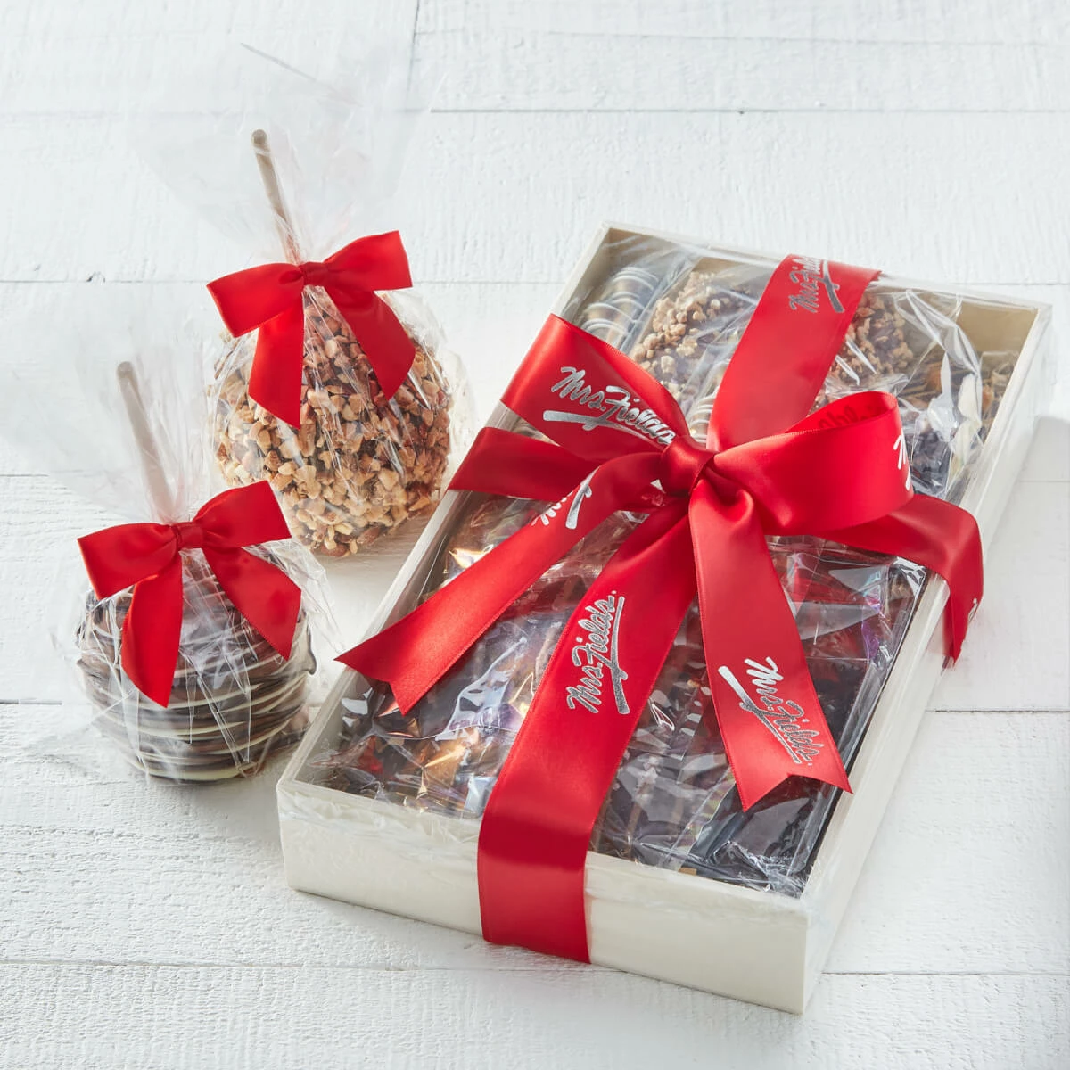 Belgian Chocolates & Caramel Combo With 2 Caramel Apples 5 Belgian Chocolates & Caramel Combo With 2 Caramel Apples - Image 3